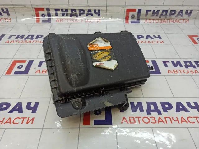 Корпус воздушного фильтра Toyota Prius 1770021140