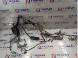 Проводка подкапотная Toyota Prius 8211147281