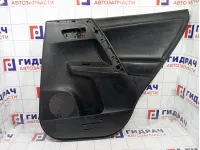 Обшивка двери задней правой Toyota RAV4 (XA40) 67630-42550-C1