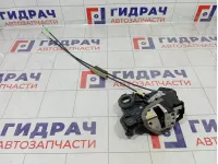 Замок двери передней левой Toyota RAV4 (XA40) 69040-42241