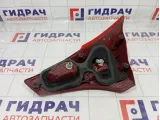 Фонарь задний внутренний левый Toyota RAV4 (XA40) 81593-42010