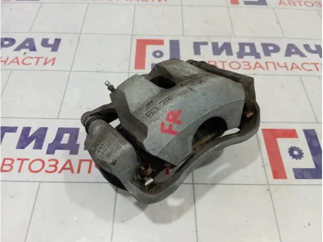 Суппорт тормозной передний правый Toyota RAV4 (XA40) 47730-42091