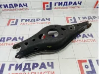Рычаг задний поперечный правый Toyota RAV4 (XA40) 48730-42050