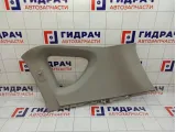 Обшивка стойки задней правой верхняя Toyota RAV4 (XA40) 62470-42130-B0