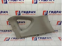 Обшивка стойки задней правой верхняя Toyota RAV4 (XA40) 62470-42130-B0