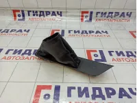 Накладка рычага стояночного тормоза Toyota RAV4 (XA40) 58809-42010-C1