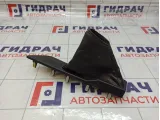 Накладка рычага стояночного тормоза Toyota RAV4 (XA40) 58809-42010-C1
