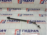 Амортизатор двери багажника правый Toyota RAV4 (XA40) 68950-0R010