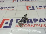 Ручка открывания лючка бензобака Toyota RAV4 (XA40) 77306-32020
