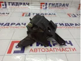 Фара противотуманная левая Toyota RAV4 (XA40) 81220-60100