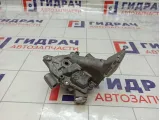 Насос масляный Toyota RAV4 (XA40) 15100-37030