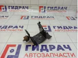 Кронштейн КПП левый Toyota RAV4 (XA40) 12304-37110