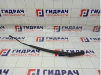 Поводок стеклоочистителя передний правый Toyota RAV4 (XA40) 85211-42140