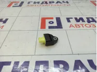 Датчик AIR BAG Toyota RAV4 (XA40) 89831-33050