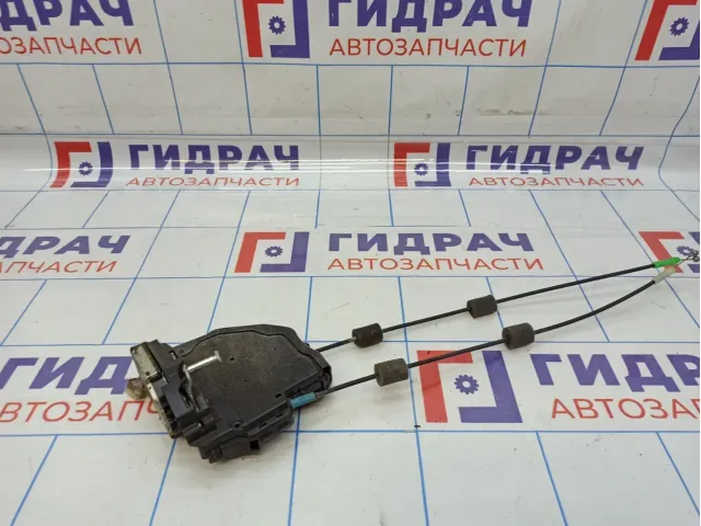 Замок двери задней правой Toyota RAV4 (XA30) 69050-42020