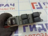 Блок управления стеклоподъемниками Toyota RAV4 (XA30) 84820-42190