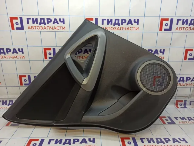 Обшивка двери задней левой Toyota RAV4 (XA30) 67640-42330-B0