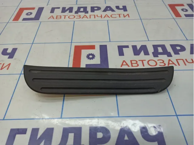 Накладка порога (внутренняя) задняя левая Toyota RAV4 (XA30) 67916-42030-B0