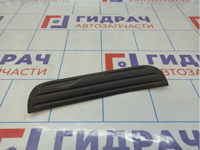 Накладка порога (внутренняя) задняя правая Toyota RAV4 (XA30) 67915-42030-B0