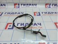 Ручка открывания лючка бензобака с тросом Toyota RAV4 (XA30) 77306-0R020