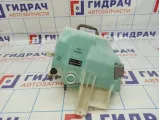 Бачок омывателя лобового стекла Toyota RAV4 (XA30) 85355-42050