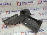 Защита топливного бака Toyota RAV4 (XA30) 77641-42040