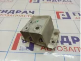 Кронштейн усилителя заднего бампера левый Toyota RAV4 (XA30) 58324-42010