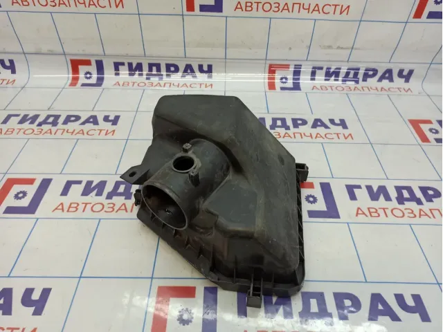Крышка воздушного фильтра Toyota RAV4 (XA30) 17705-28250