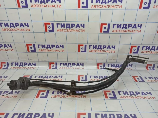 Горловина топливного бака Toyota RAV4 (XA30) 77201-42180