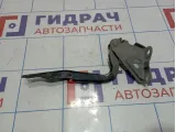Петля капота левая Toyota RAV4 (XA30) 53420-42060