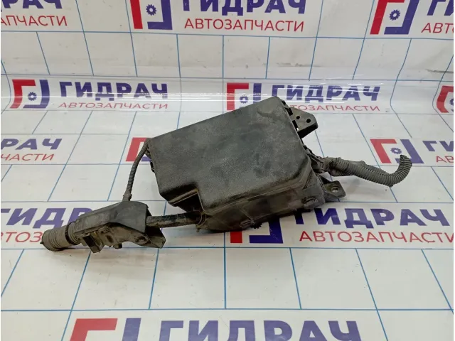 Блок предохранителей Toyota RAV4 (XA30)