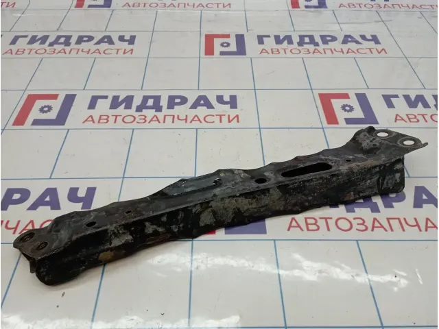 Балка передняя продольная левая Toyota RAV4 (XA30) 51108-42010