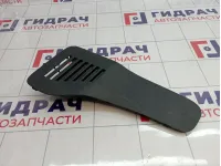 Обшивка багажника правая Toyota RAV4 (XA30) 64766-42040-B0