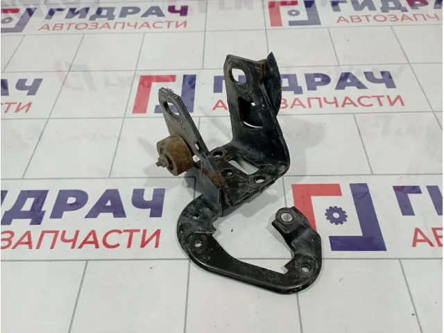 Кронштейн двигателя передний Toyota RAV4 (XA30) 12311-28270