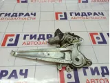 Стеклоподъемник электрический задний левый Toyota RAV4 (XA30) 69804-42040