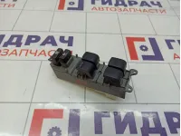 Блок управления стеклоподъемниками Toyota RAV4 (XA30) 84820-42190