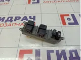 Блок управления стеклоподъемниками Toyota RAV4 (XA30) 84820-42190