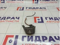 Блок кнопок в рулевое колесо Toyota RAV4 (XA30) 84247-42030