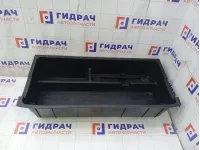 Ящик для инструментов Toyota RAV4 5879042030