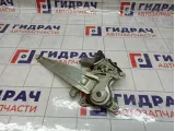 Стеклоподъемник электрический задний левый Toyota RAV4 (XA30) 69804-42040