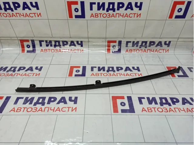 Направляющая стекла двери заднего правого Toyota RAV4 (XA30) 67407-42030