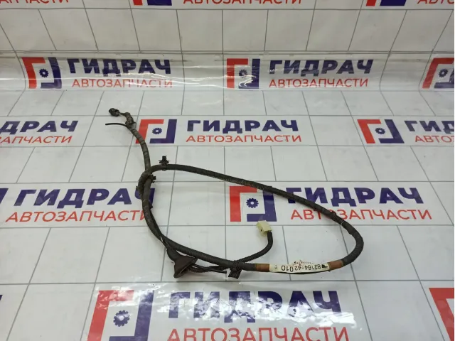 Проводка заднего бампера Toyota RAV4 (XA30) 82164-42010