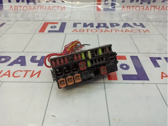 Блок предохранителей Toyota RAV4 (XA30)