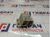 Кронштейн усилителя заднего бампера правый Toyota RAV4 (XA30) 58323-42010