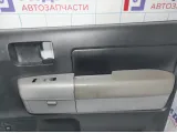 Обшивка двери передней правой Toyota Tundra (XK50) 67610-0C400-C1