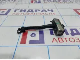 Ограничитель двери задний Toyota Tundra (XK50) 68640-0C041