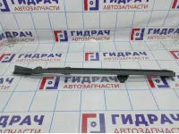 Направляющая стекла двери задней правой Toyota Tundra (XK50) 67407-0C020