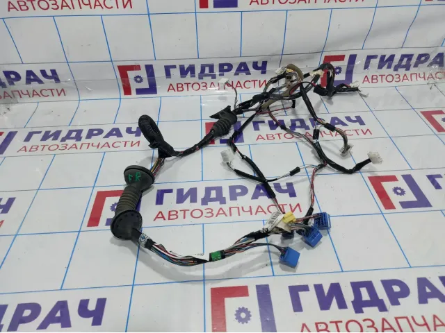 Проводка двери передней правой Toyota Tundra (XK50) 82151-0C280