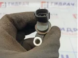 Клапан электромагнитный изменения фаз ГРМ правый Toyota Tundra (XK50) 15330-38010