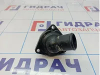 Крышка термостата Toyota Tundra (XK50) 16031-38010